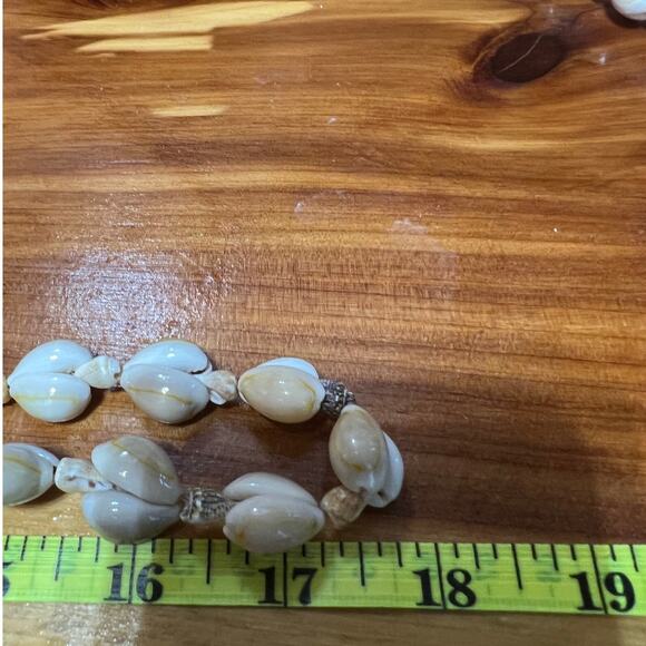 Vintage Lot Puka Cowrie Shell Hawaiian Aloha Necklaces 4 Piece Aloha Surf Boho - Picture 14 of 15